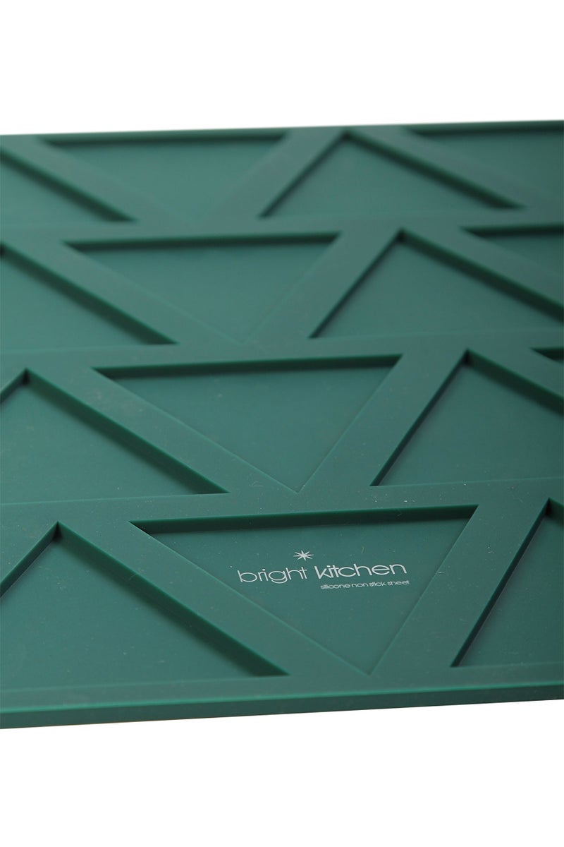 Bright Kitchen 3 Edge Sheets + 1 Triangle Mold + 1 Circle Mold - 14" x 14" Silicone Sheets for Excalibur Dehydrator Bright Kitchen Re-Usable Non-Stick Mat (3 Edge + 1 Triangle + 1 Circle) - Image 5